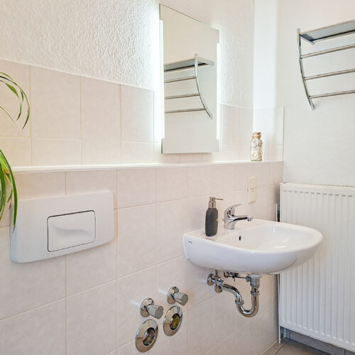 Bad mit Wanne - Wohnung 3