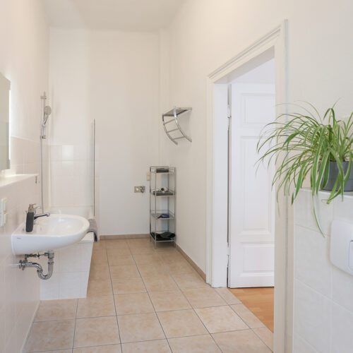 Bad mit Wanne - Wohnung 4