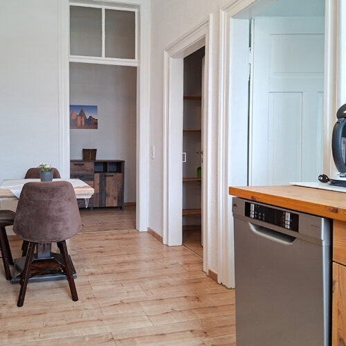 Küche mit Esstisch - Wohnung 5