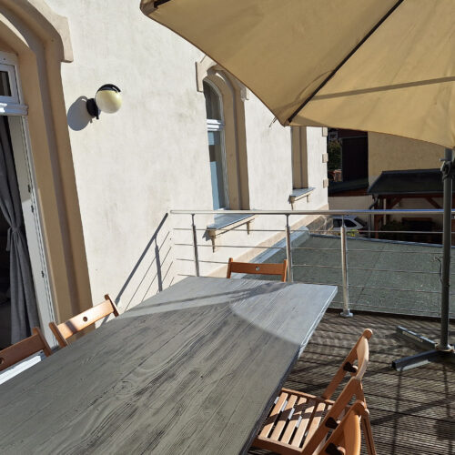 Eigene Terrasse am Wohnzimmer - Wohnung 2