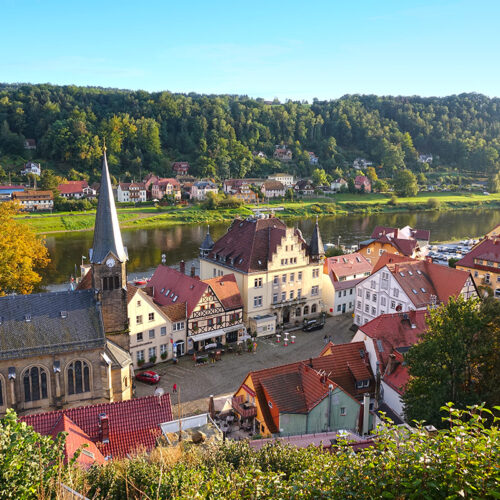 Blick auf den Markt in Wehlen, AdobeStock